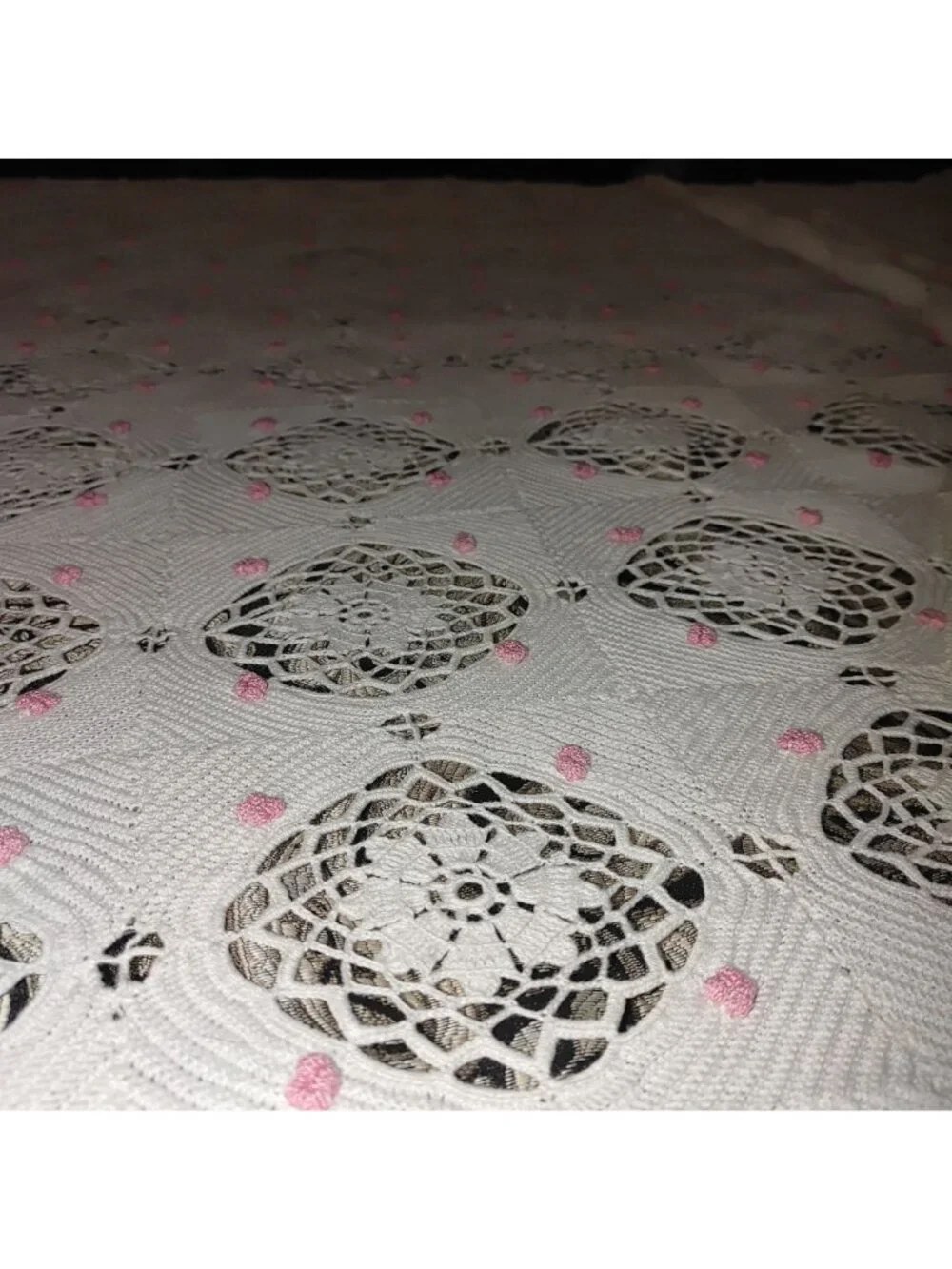 White Crochet King Bedspread Vintage Handmade Lattice Tassel Lace Floral Flower
